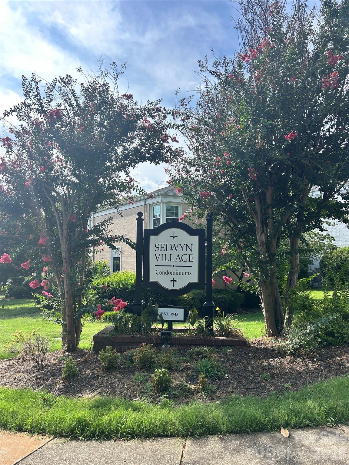 212 Wakefield Drive
