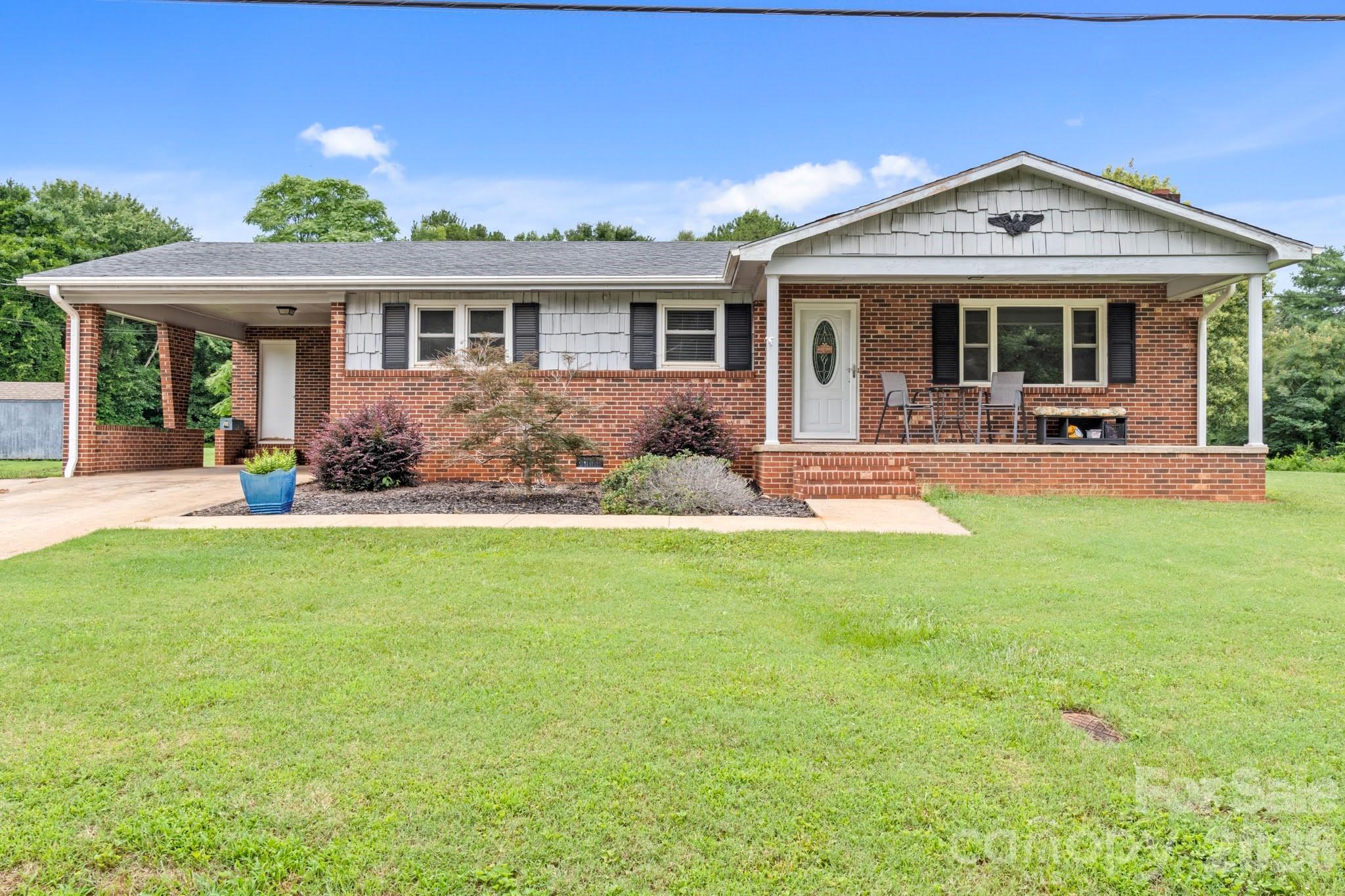 131 River Road