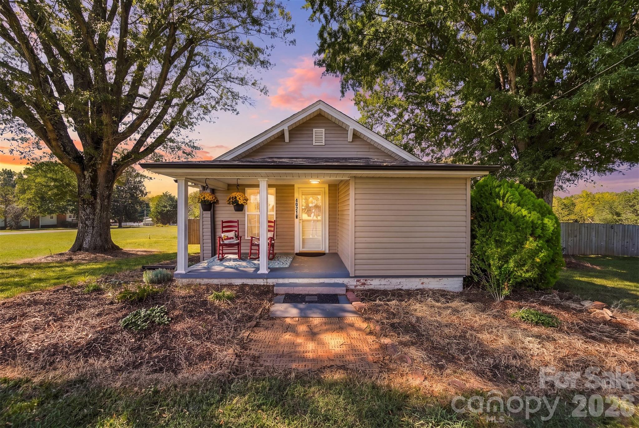 4021 SULPHUR SPRINGS Road