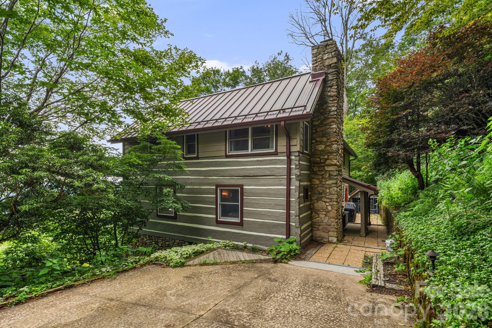692 Mckinney Gap Drive