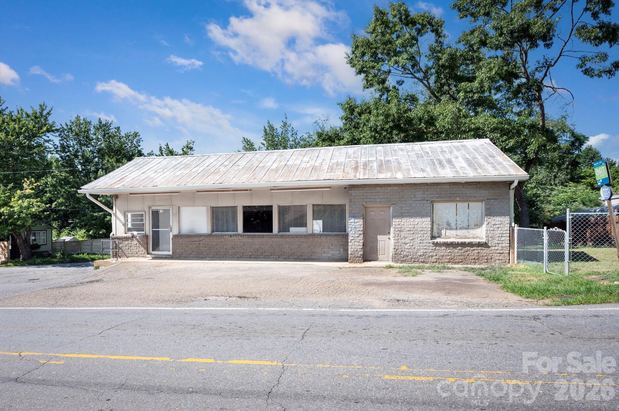 475 Deaverview Road