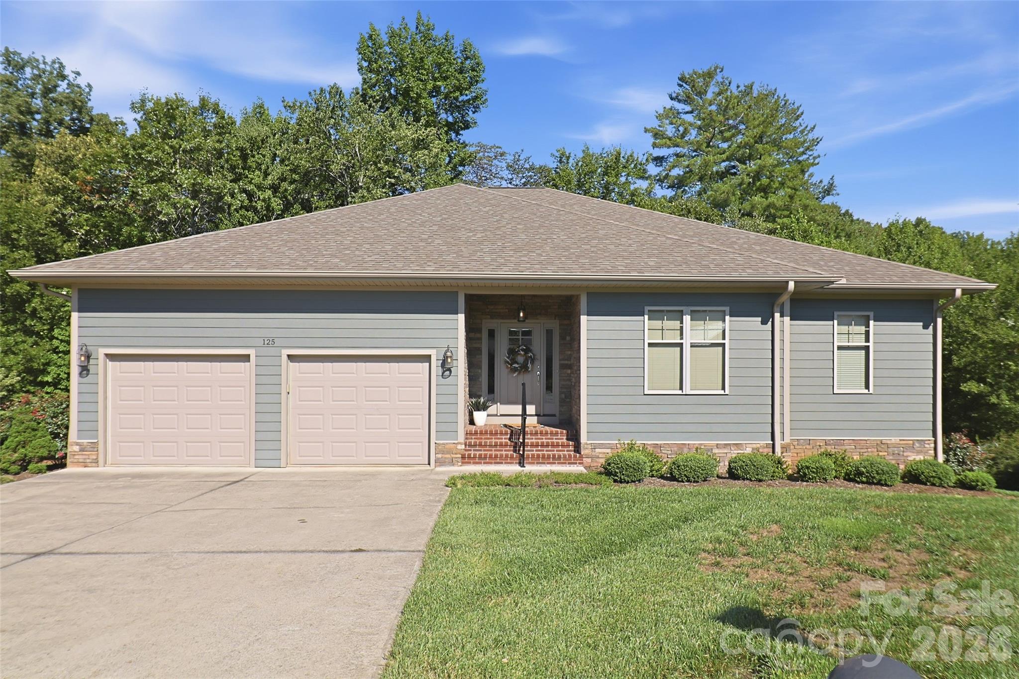 125 Beechmont Drive, Morganton