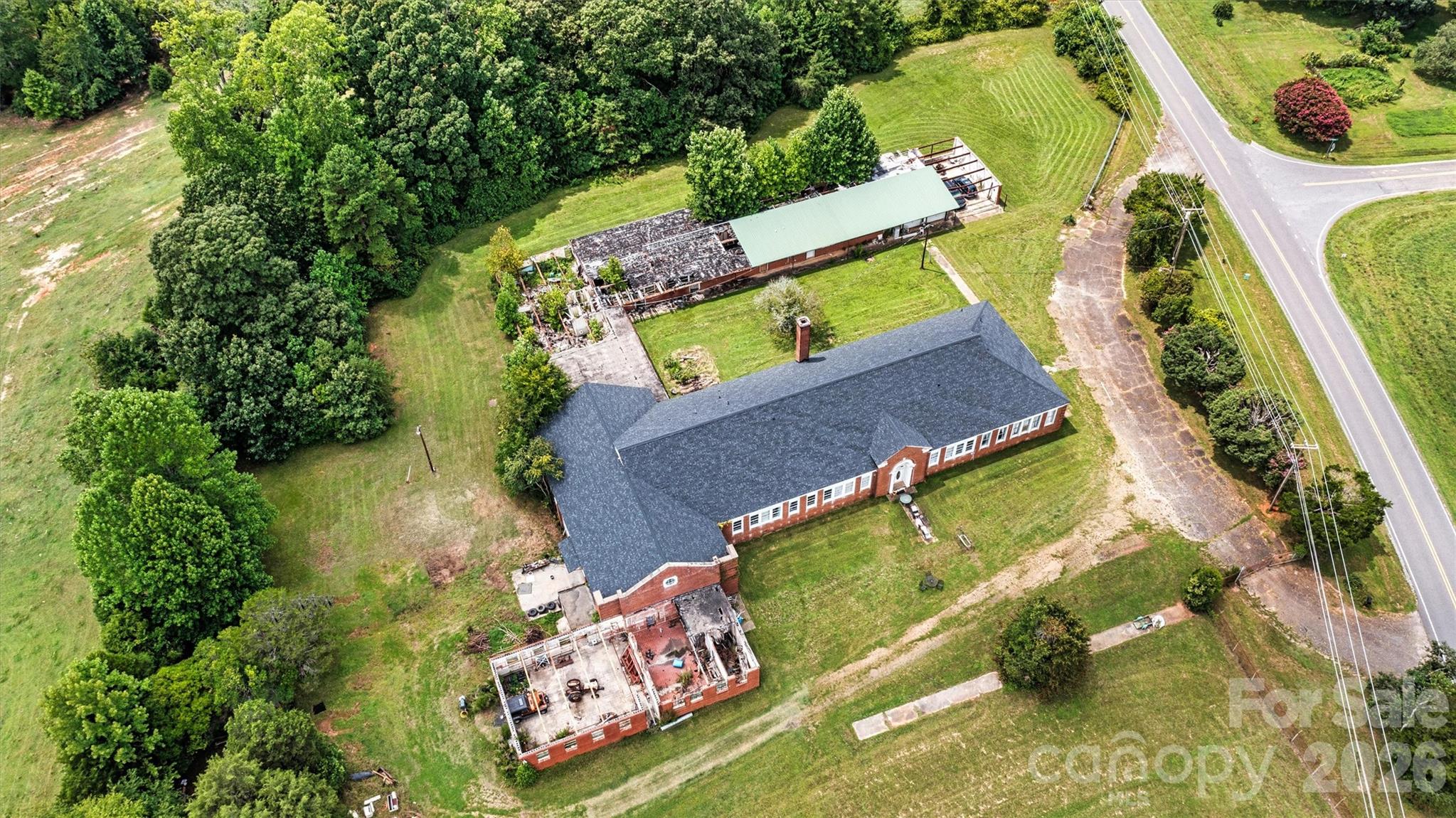 1318 Ostwalt Amity Road