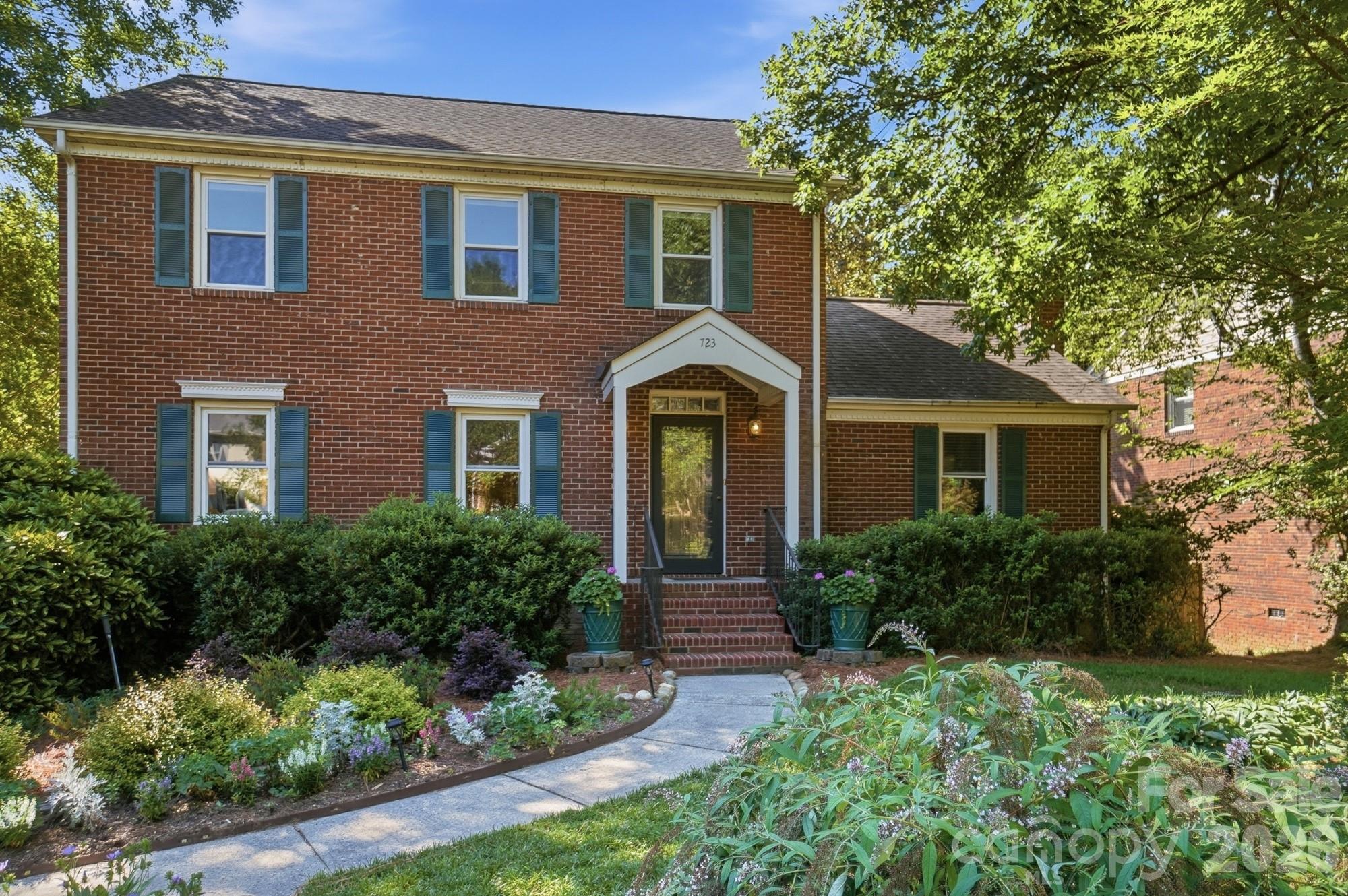 723 Walnut Point Drive