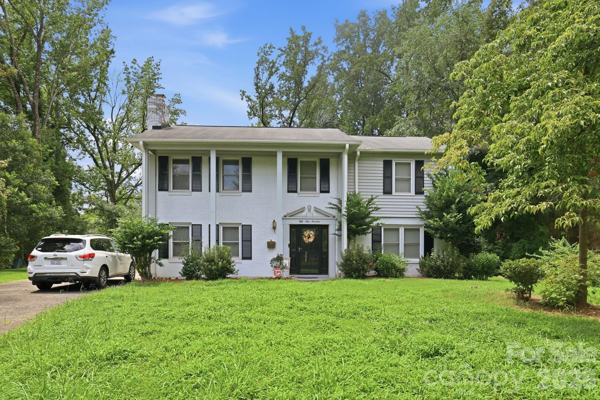 5914 Quiet Cove Court