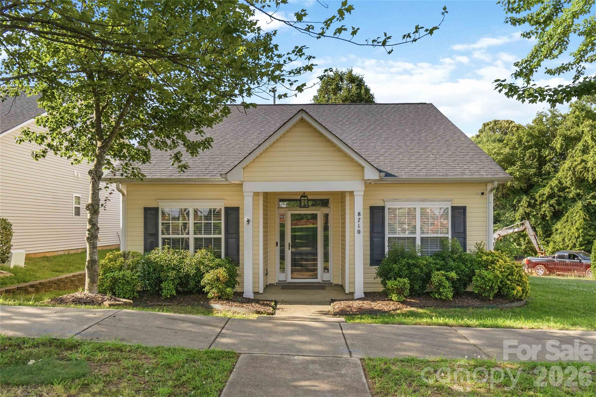 8710 Arrowhead Place Lane, Cornelius