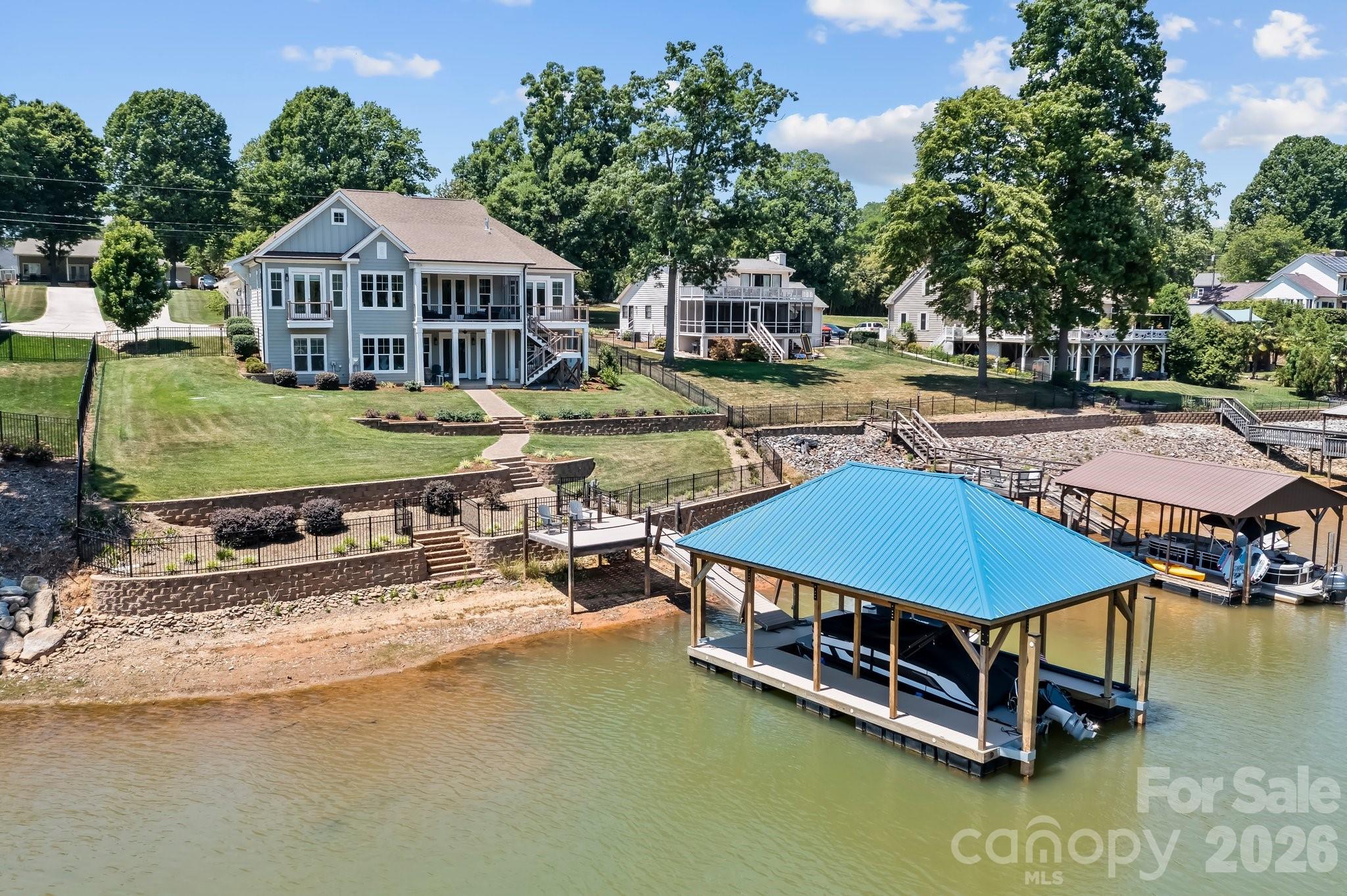 176 Hazelton Loop