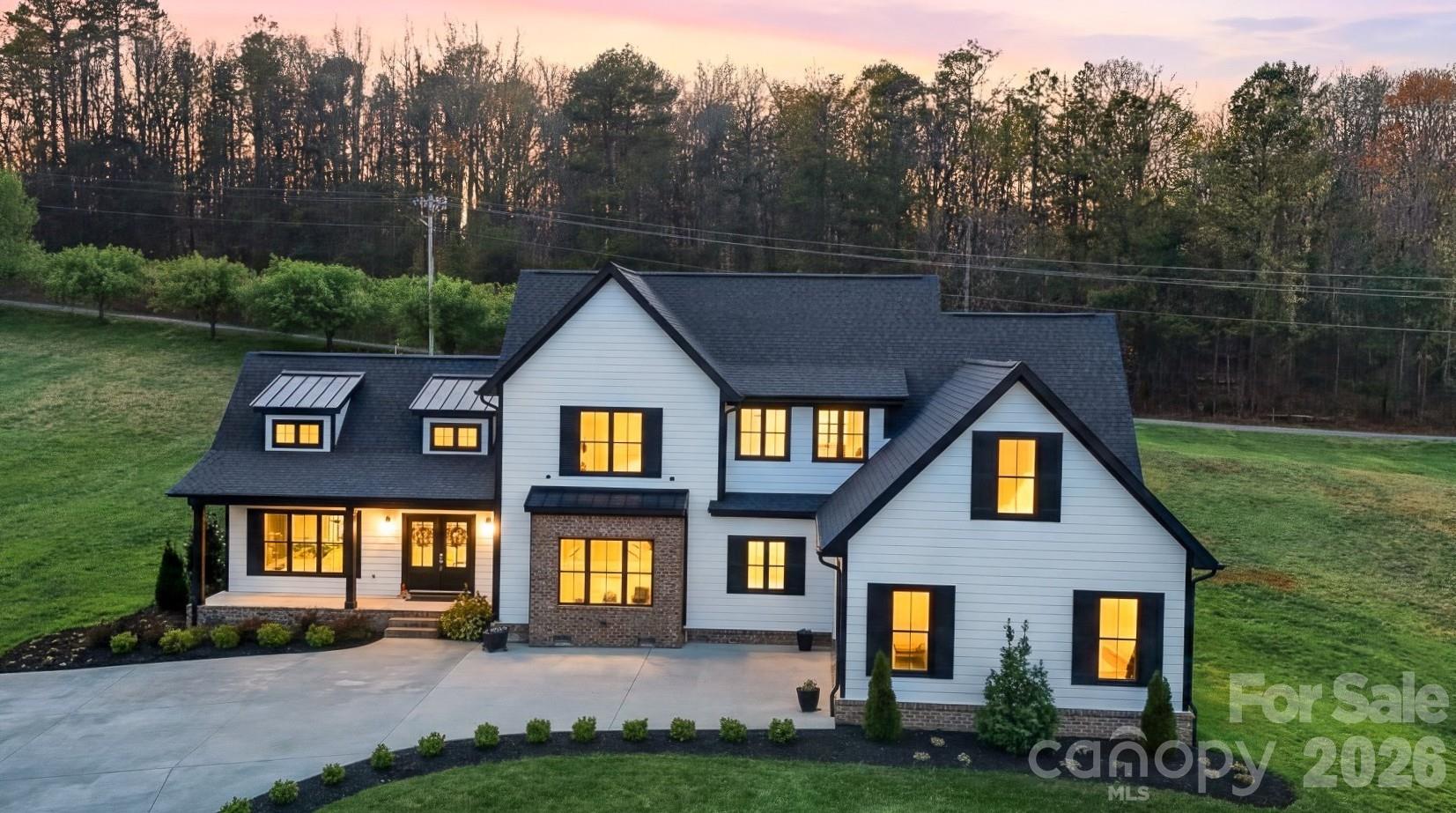 157 Franklin Lane, Taylorsville