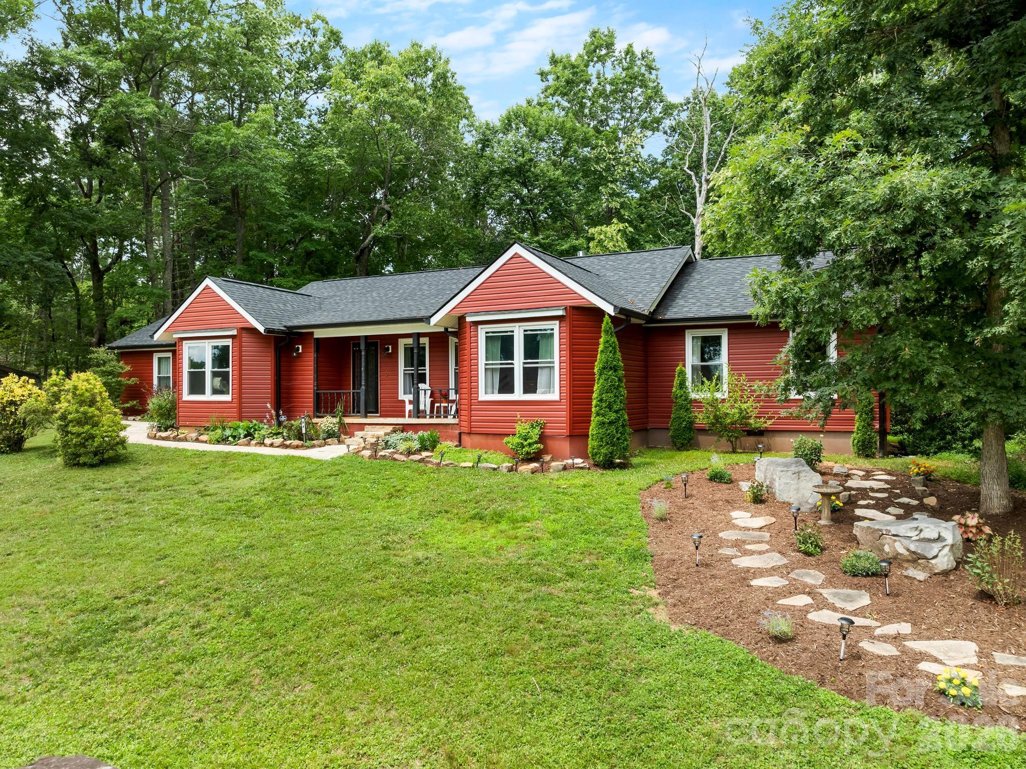 84 Greenwood Acres Drive