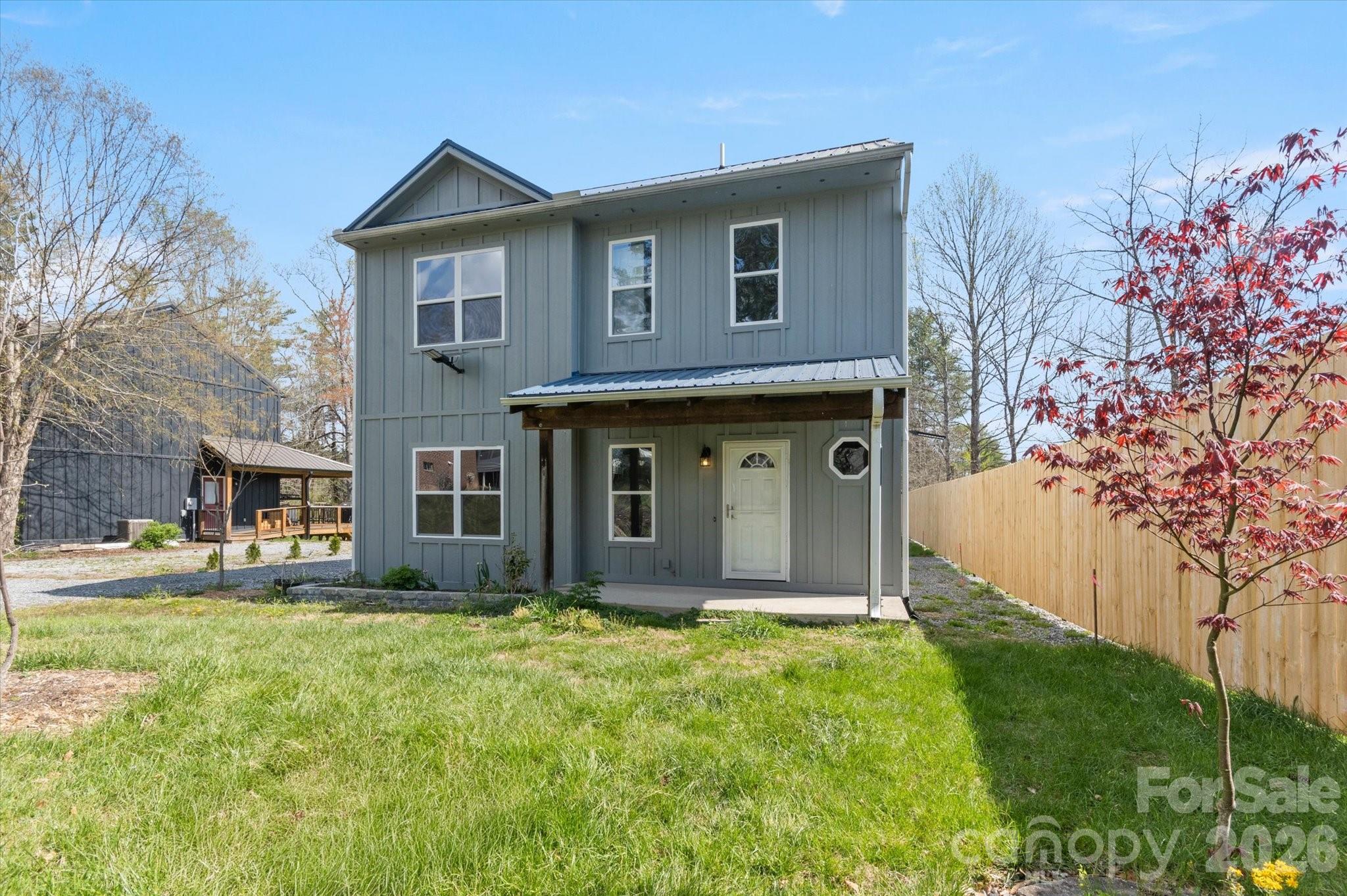 84 Poplar Street