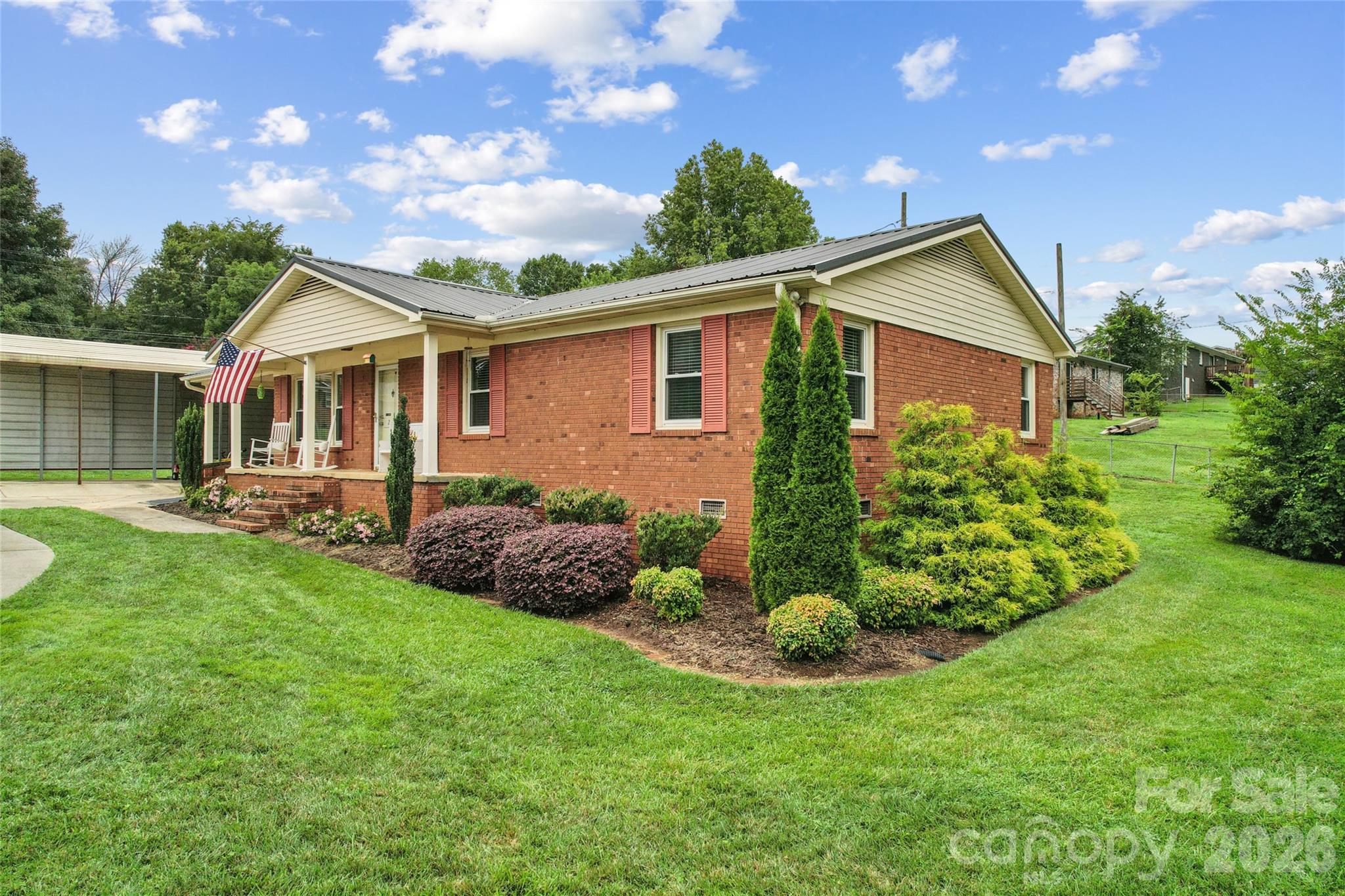 205 Cliffside Drive