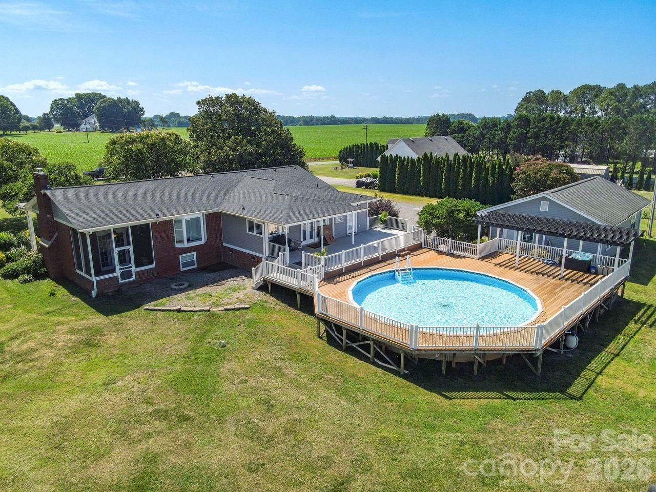 809 New Sterling Road