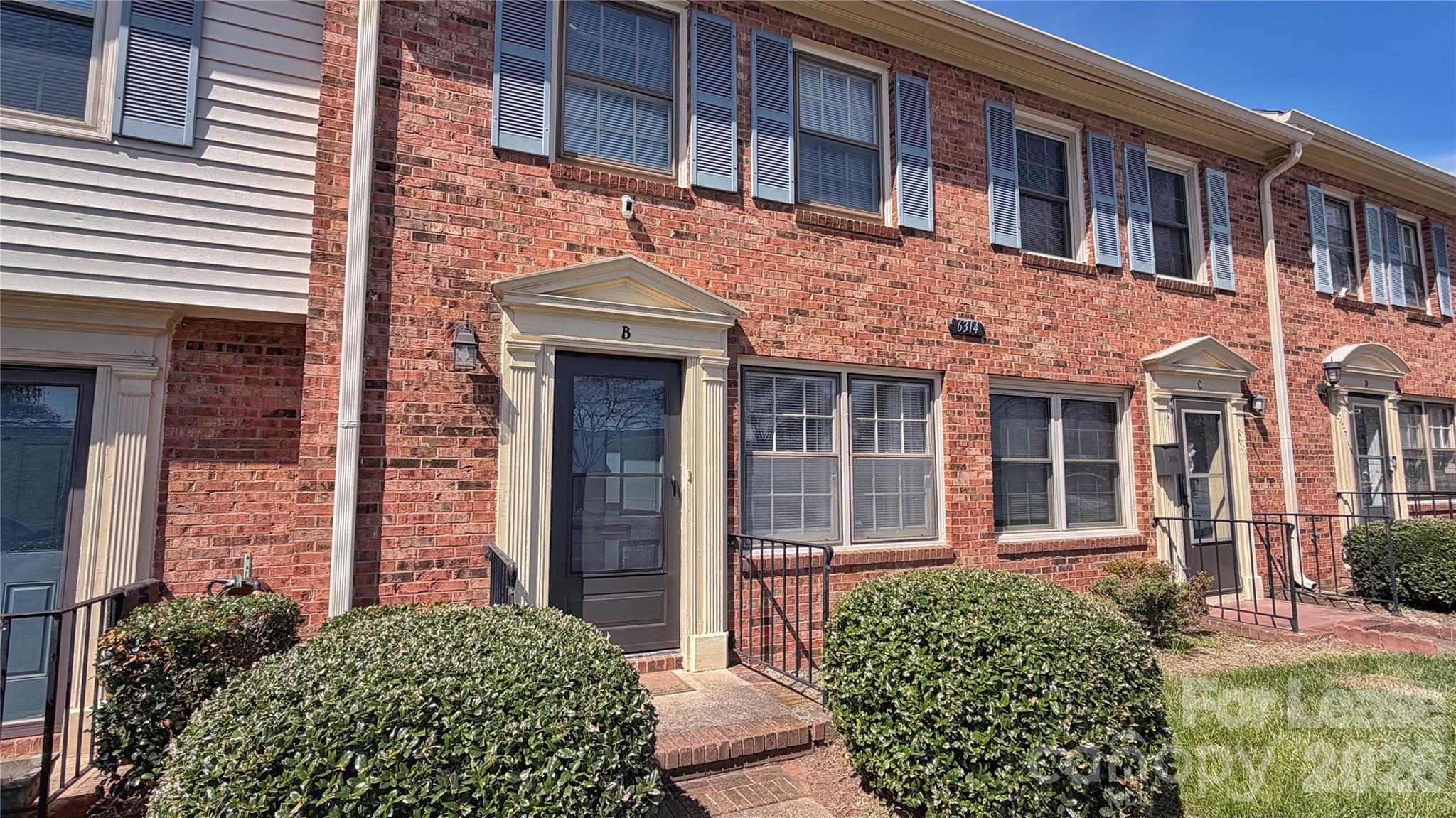 6314 Old Pineville Road