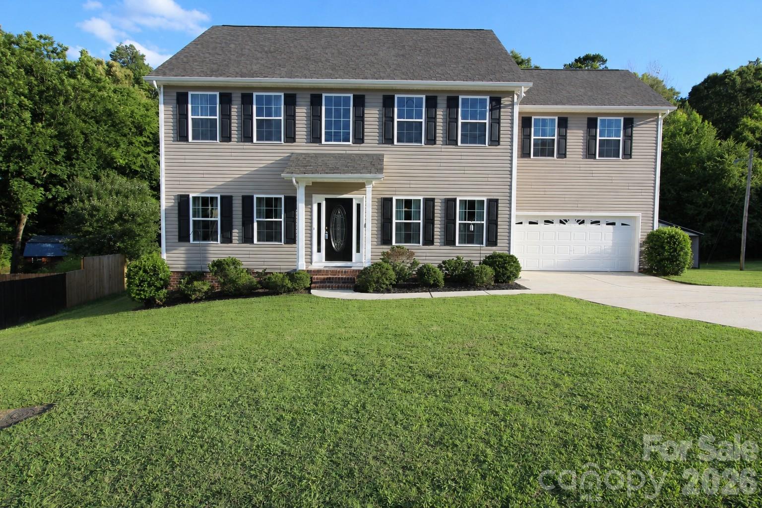 1034 Arrowhead Drive