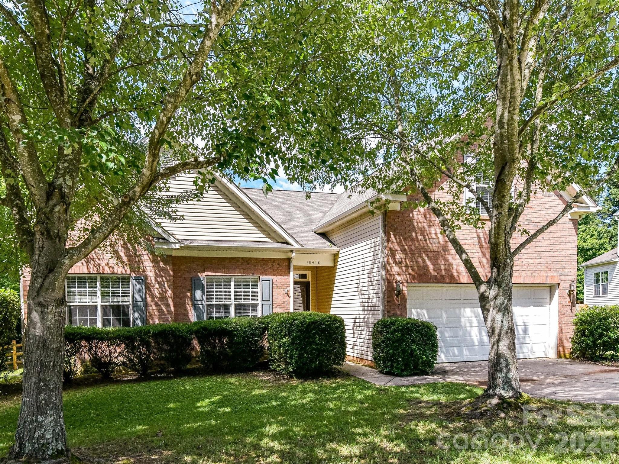 18418 Torrence Chapel Estates Circle