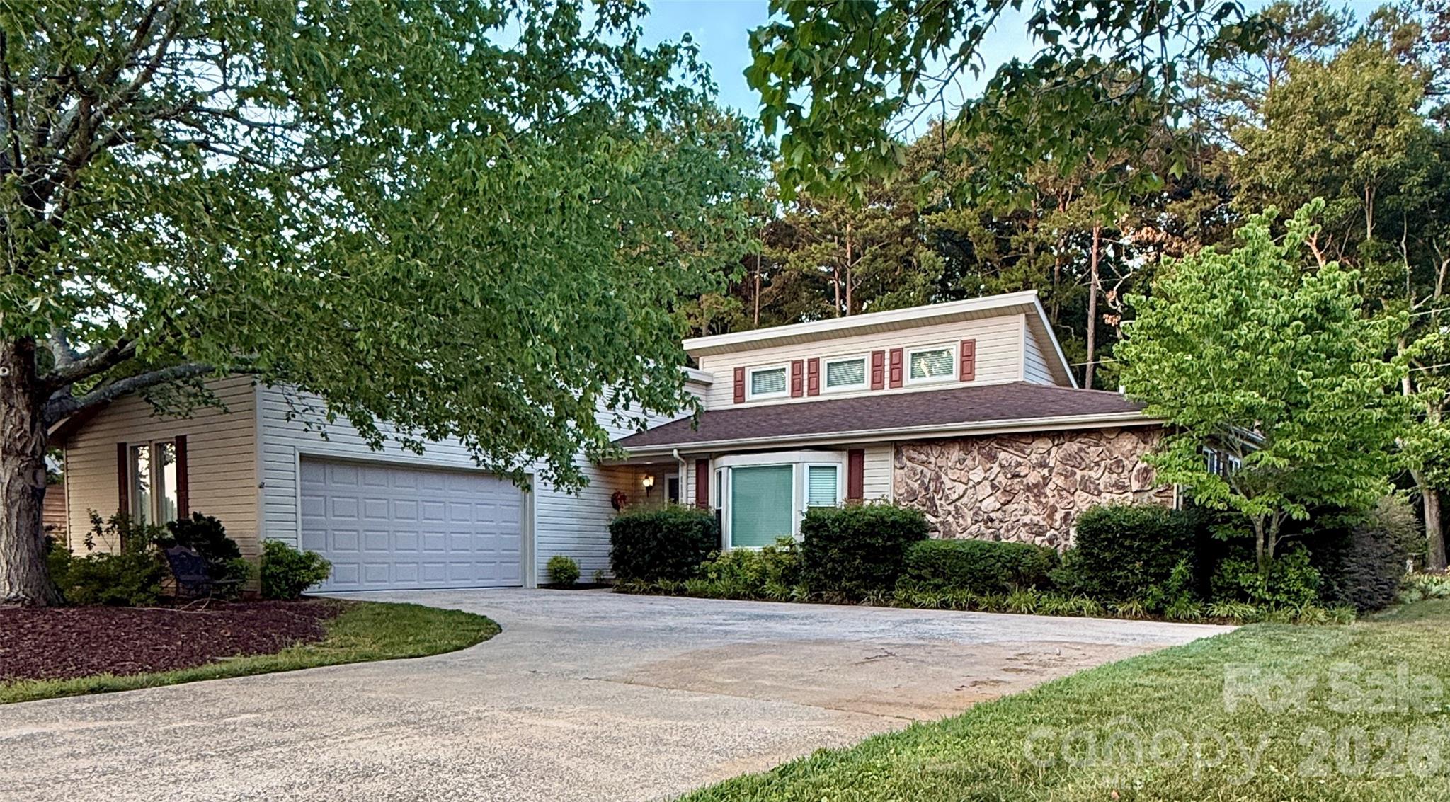 1100 Jennifer Lane, Cherryville