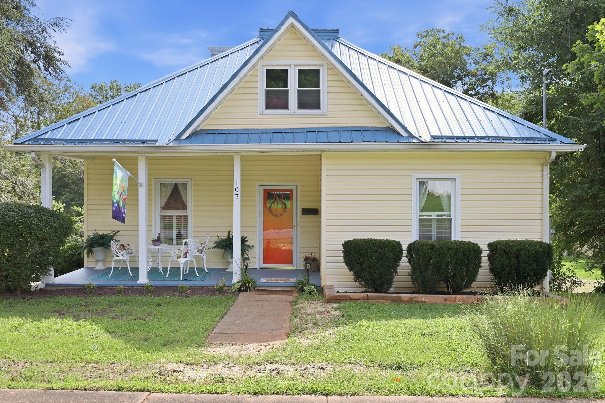 107 Burkemont Avenue, Morganton