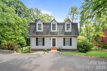112 Wedgewood Drive, Morganton
