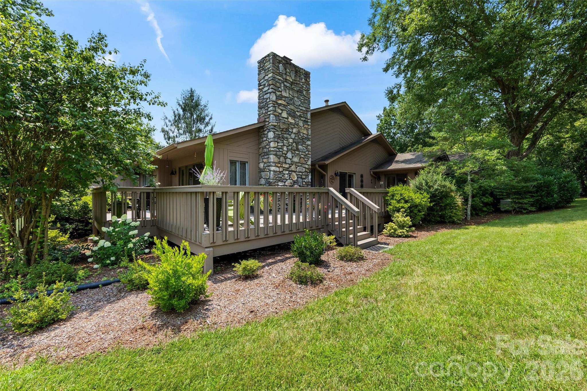 4 Governors Way, Asheville