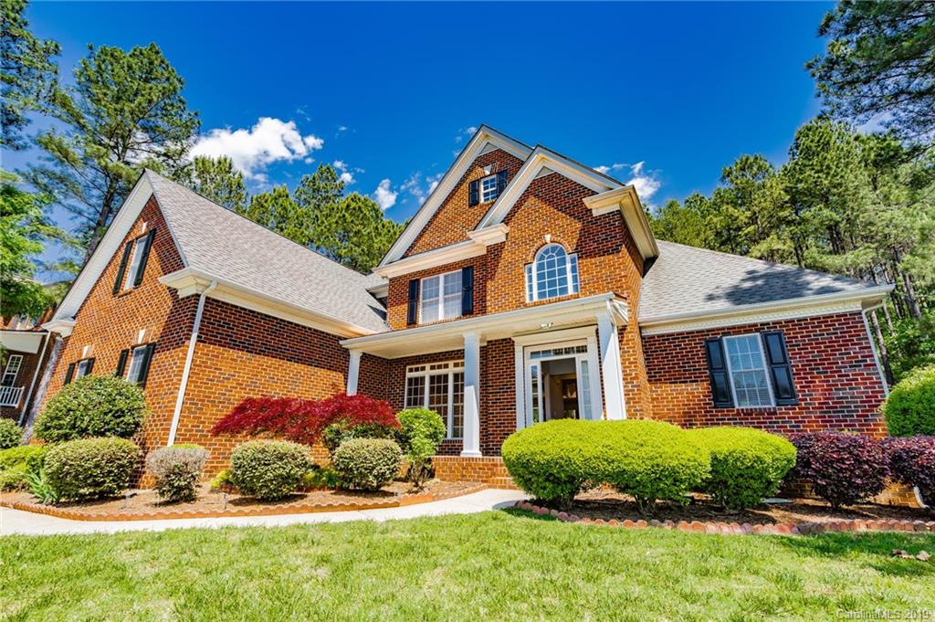 216 Silvercliff Drive