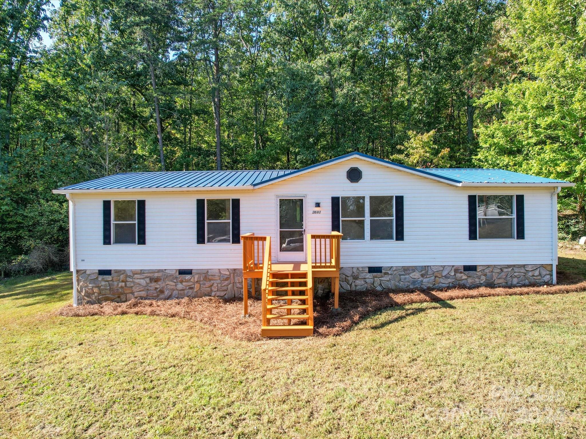 2691 Rocky Knob Road