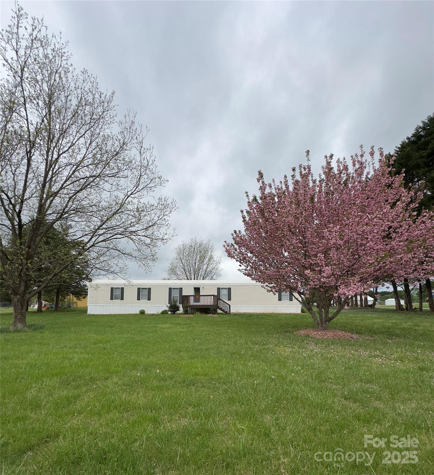 5767 Swinging Bridge Road