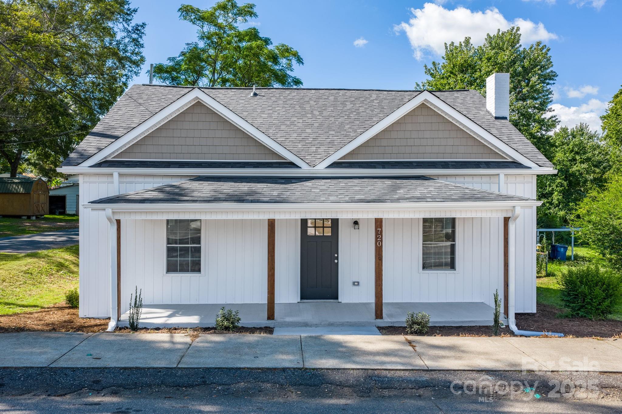 720 E Main Street