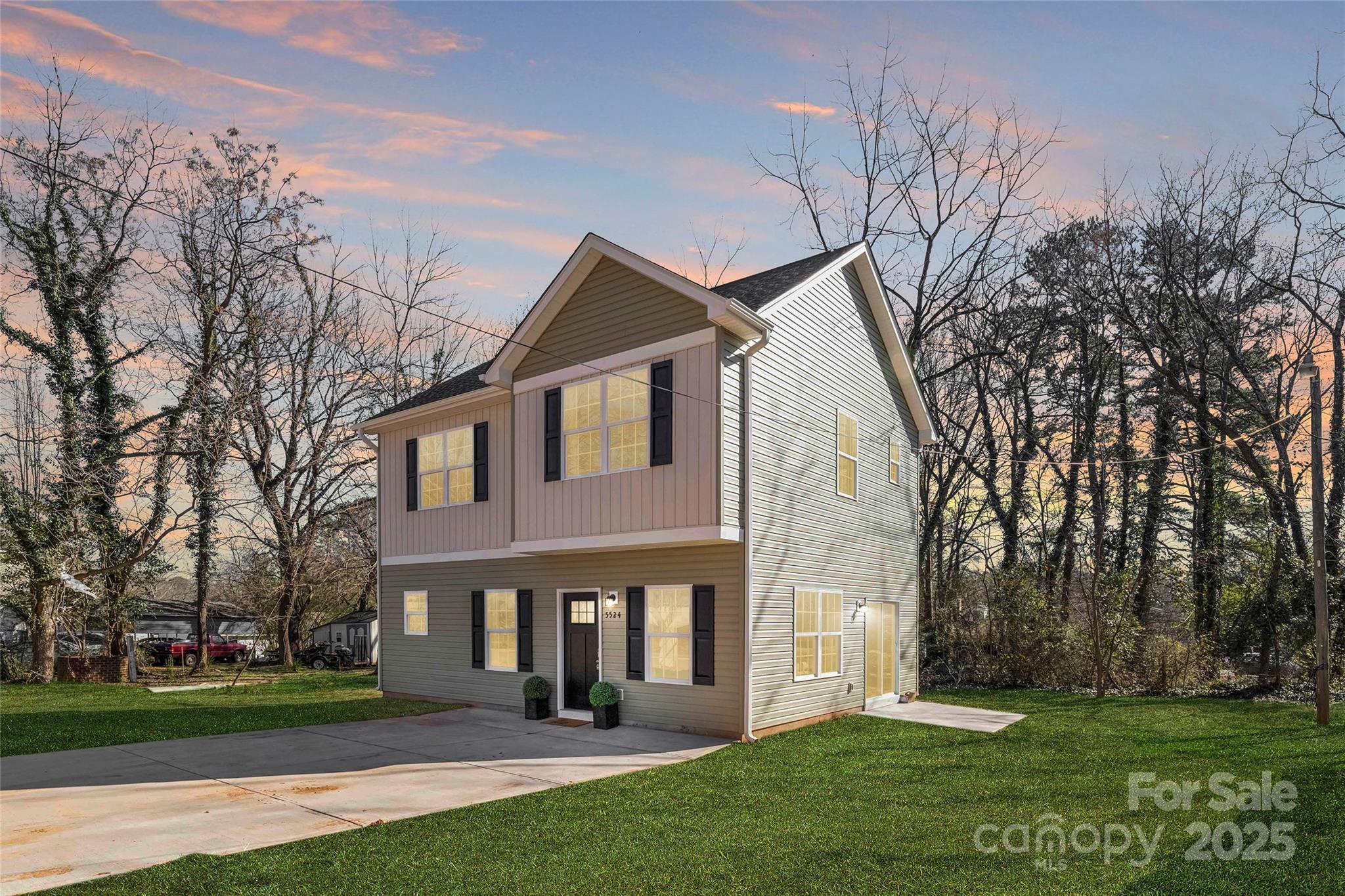 1818 Wilson W Lee Boulevard