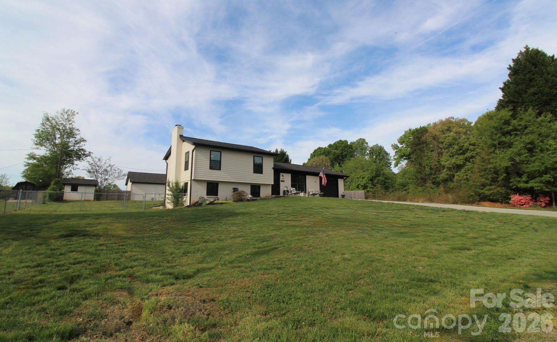 2555 Belshire Drive