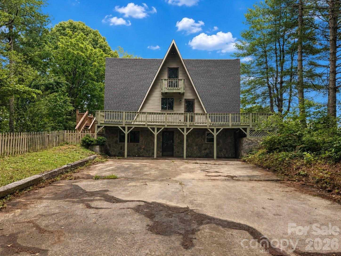 3555 Majestic View Place