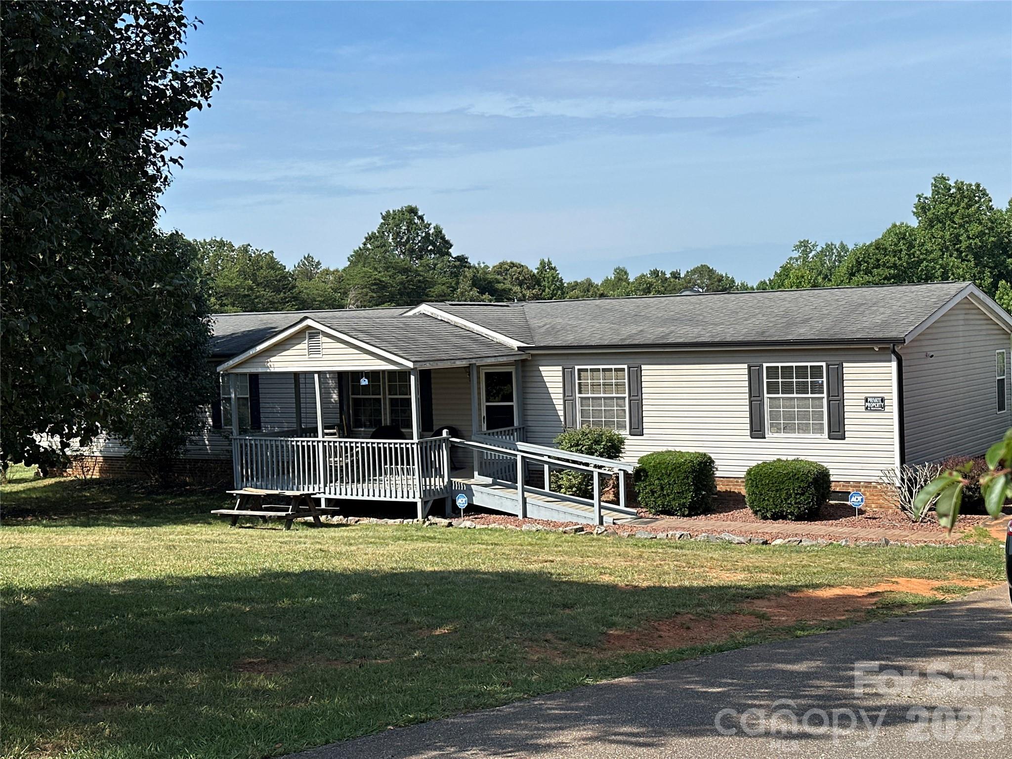 2567 Peeler Road