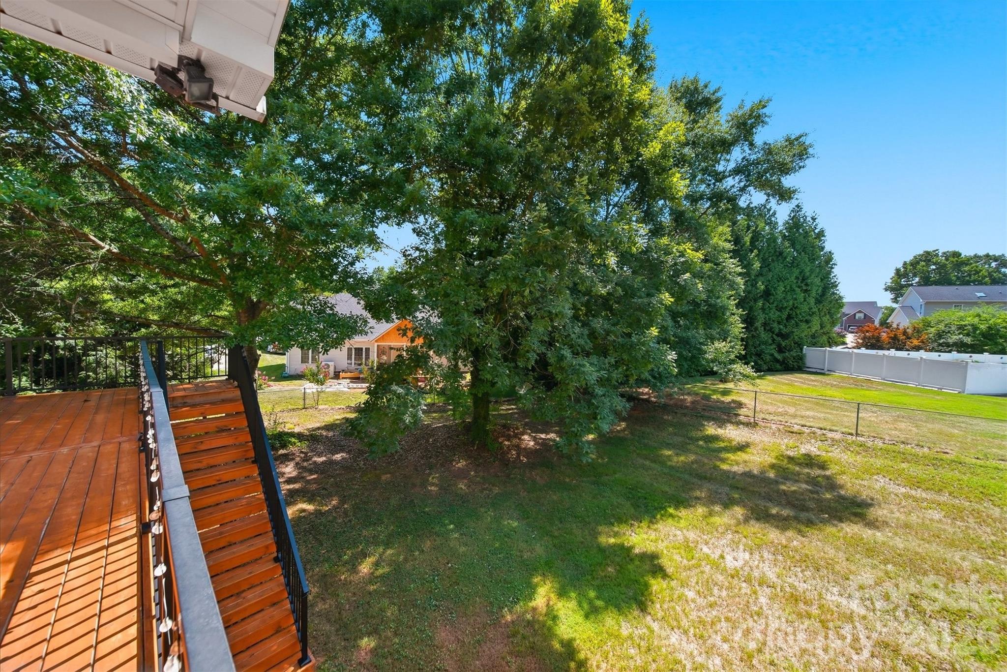 2436 29th Avenue Court NE