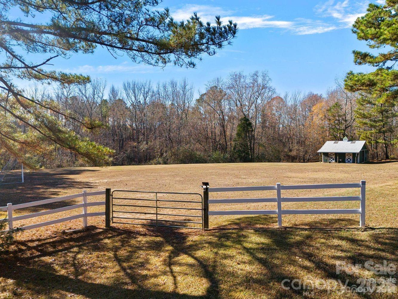 3428 Red Fox Trail, Weddington
