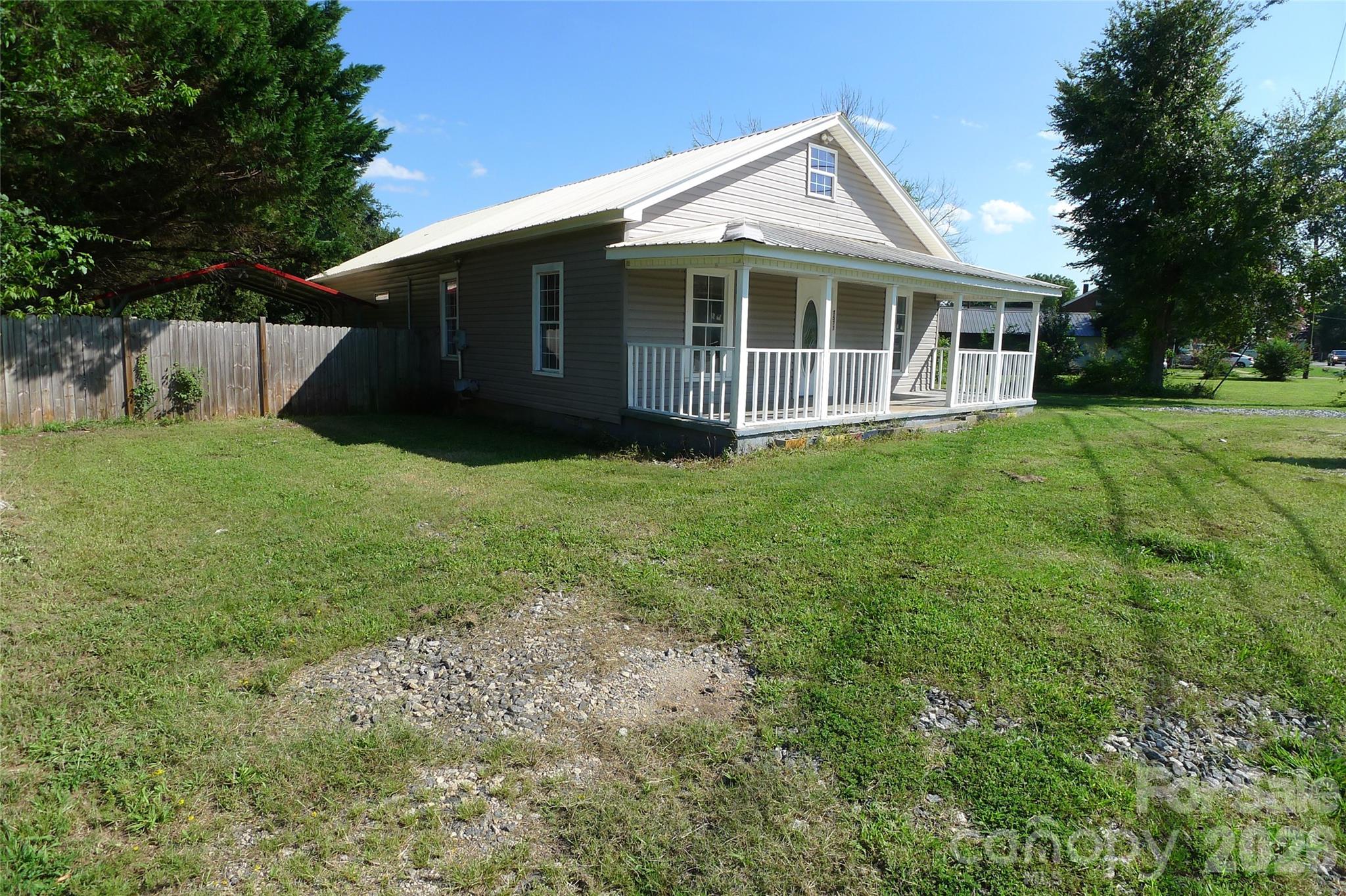 7573 Nc 801 Highway, Mocksville