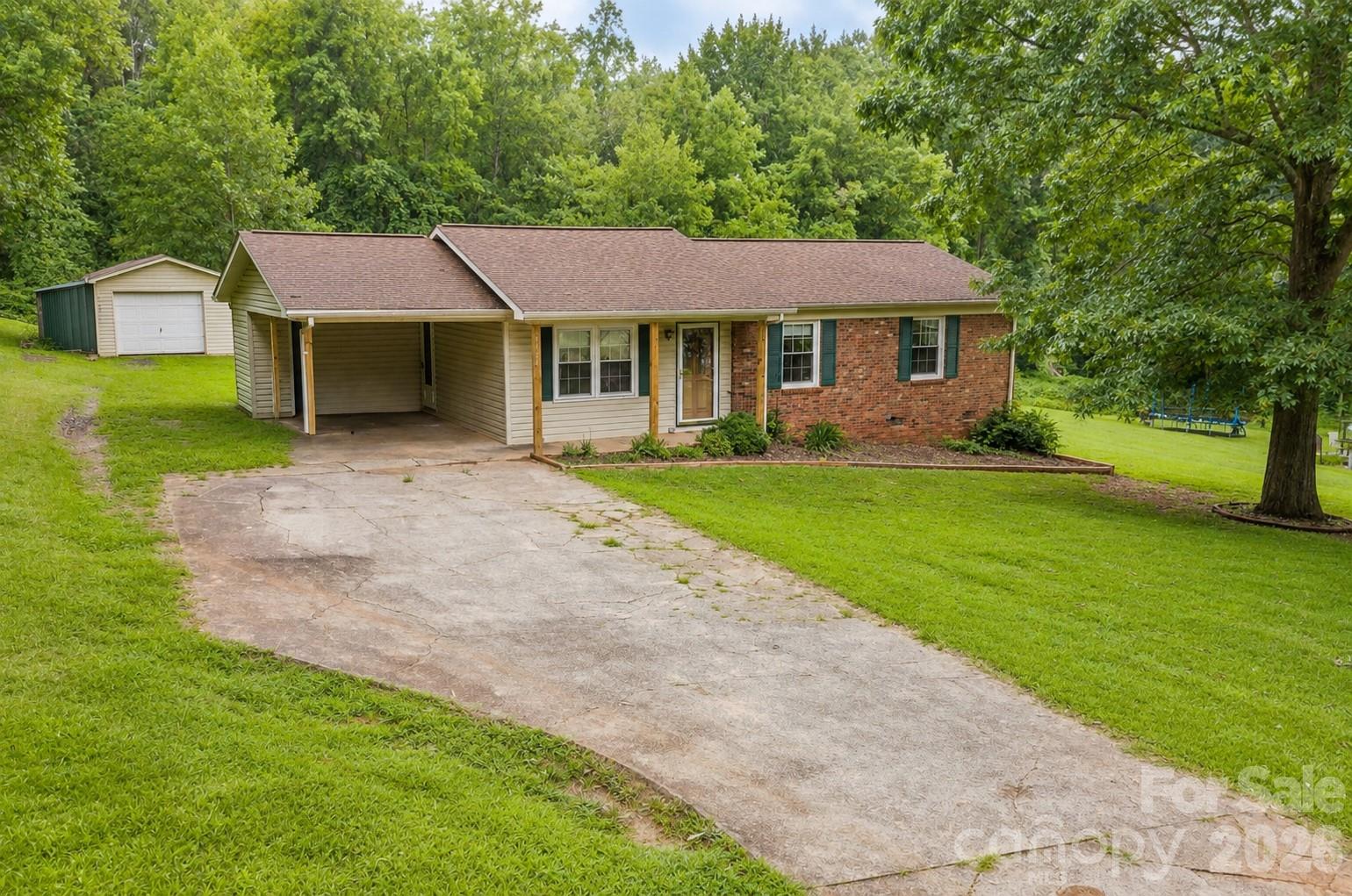 1139 Loblolly Lane, Newton
