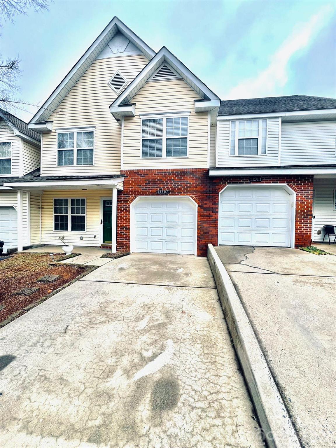 11307 Stone Trail Road, Charlotte