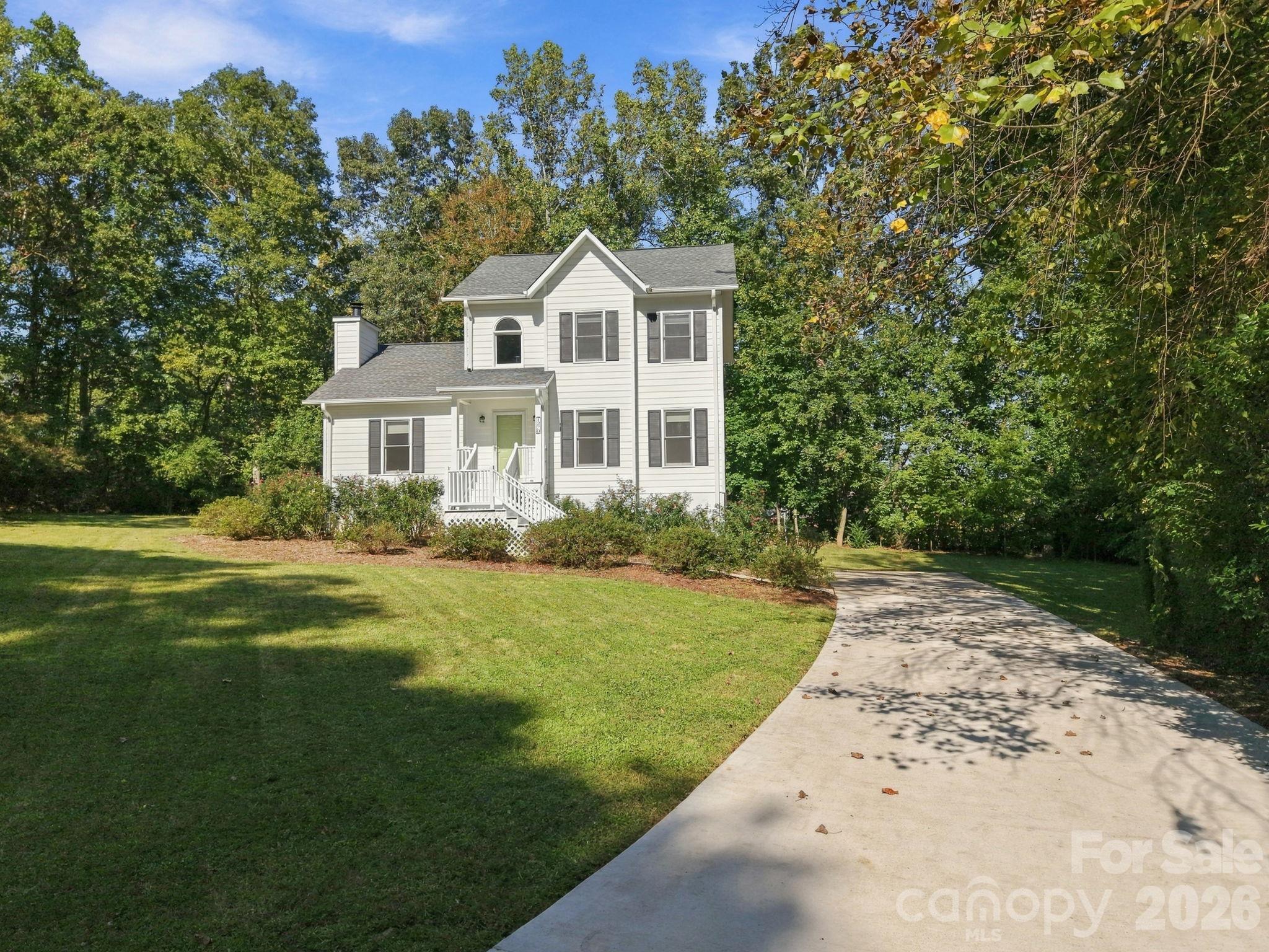 1270 Berra Place, Hickory, NC
